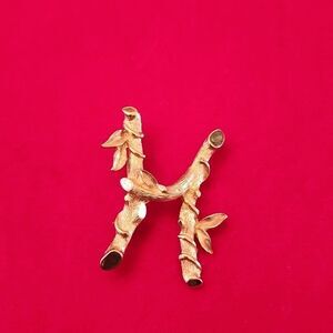 Vintage Signed Sarah Cov Gold Plated Initial H Brooch Pin